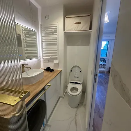 Appartamento Premium Quiet Elegant Panoramic Elevator *